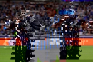 بازداشت سه بلژیکی به خاطر لباس بورات!