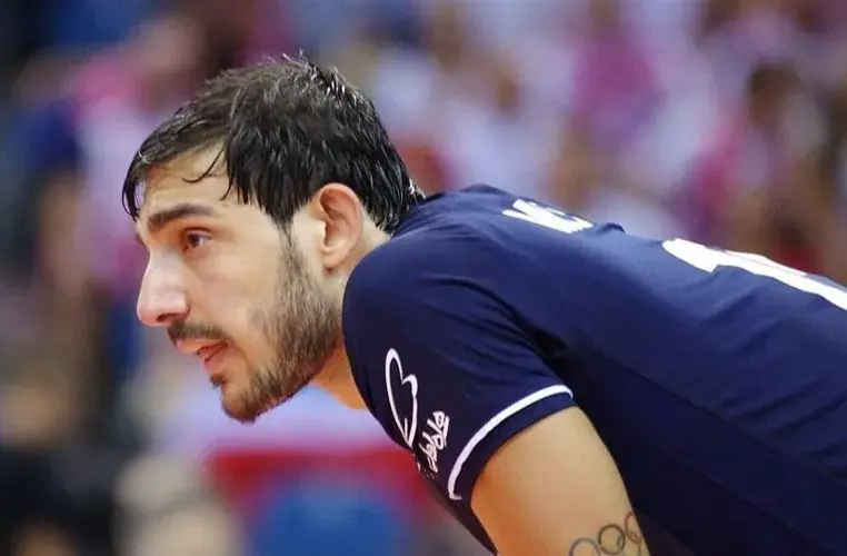 مجرد: صابر واقعا حیف شد