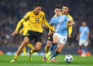 سردرد شیرین توخل: او عاشق فیل است!