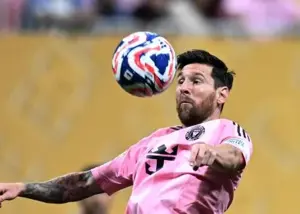 بمب زمستانی: برنده 8 توپ طلا در استانبول!