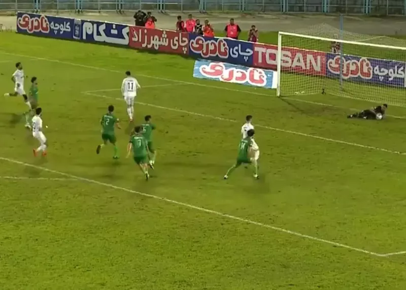 پنالتی عبدی اشک انزلیچیها را درآورد!