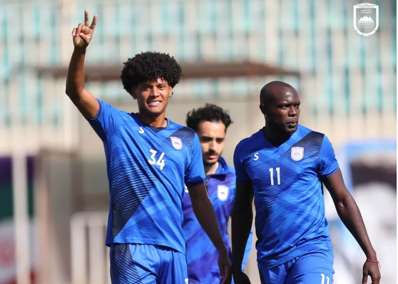 چادرملو با روحیه بالا به دنبال صدرنشینی