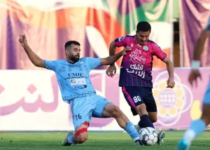 صدر جدول تا آخر فیفا دی به اخباری و چادرملو رسید