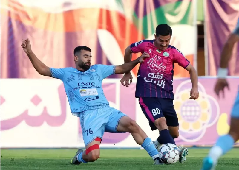 گزارش زنده: چادرملو 1- آلومینیوم 0