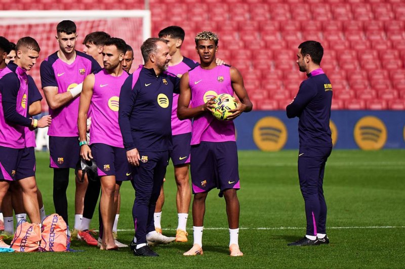 آوارههای اردوگاه بارسلونا: ما همه رئالی هستیم!