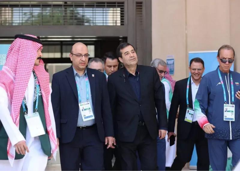 بازدید وزیر ورزش از دهکده بازیهای ریاض(عکس)