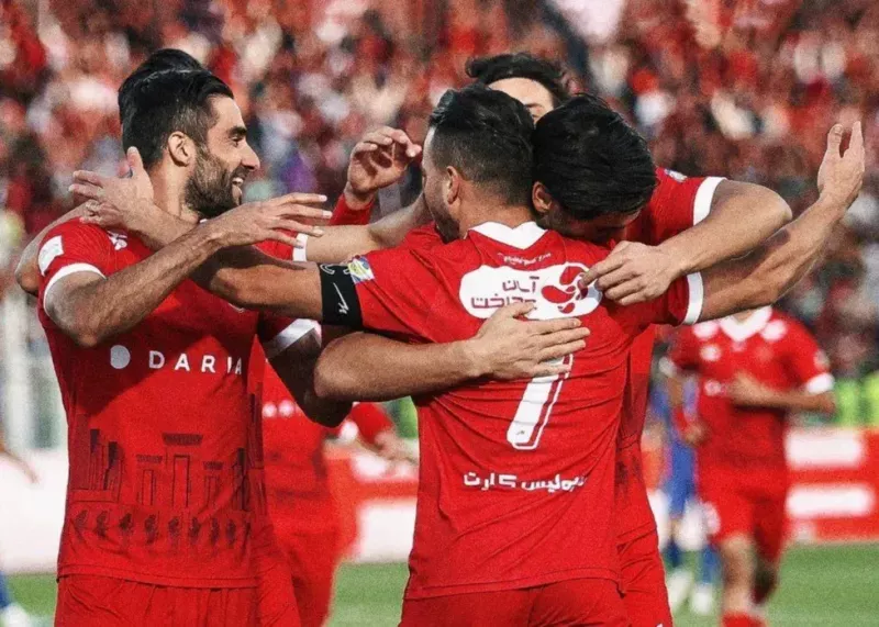 پرسپولیس۳-استقلال خ۰: بازگشت باشکوه اوسمار
