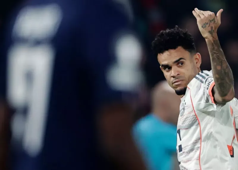 بایرن با ستارهاش پز داد: برای تاریخ!