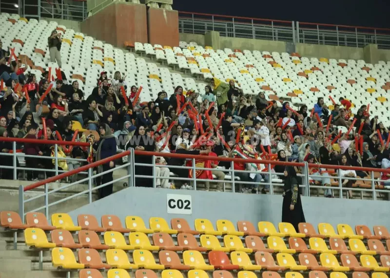 طلسم شکست: زنان خوزستانی در ورزشگاه