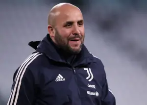 مربی یوونتوس در تیم ملی ایران چه می کند؟