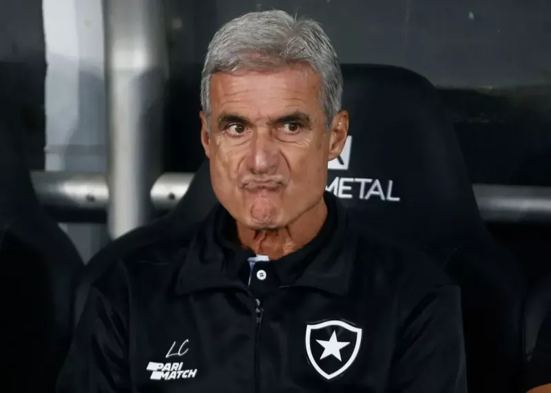 پایان کار کاسترو، 155 روز بعد از پروژه رونالدو