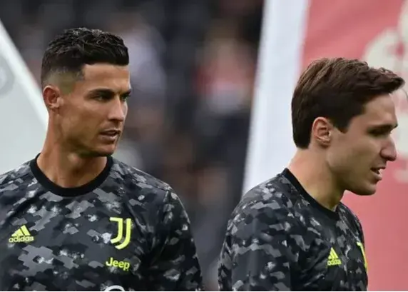 کنار رونالدو بازی کرده‌ام ولی مسی بهترین است