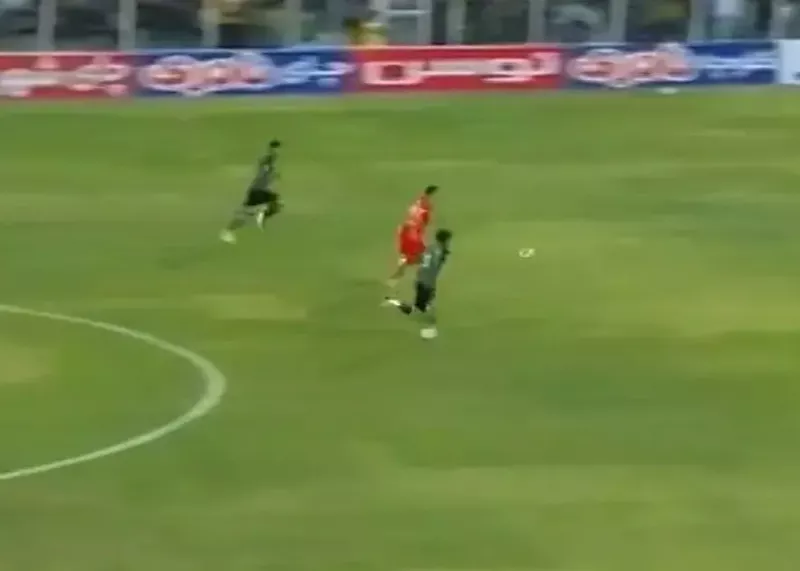 نجات احسان روی اعصاب خداداد و تراکتور (عکس)