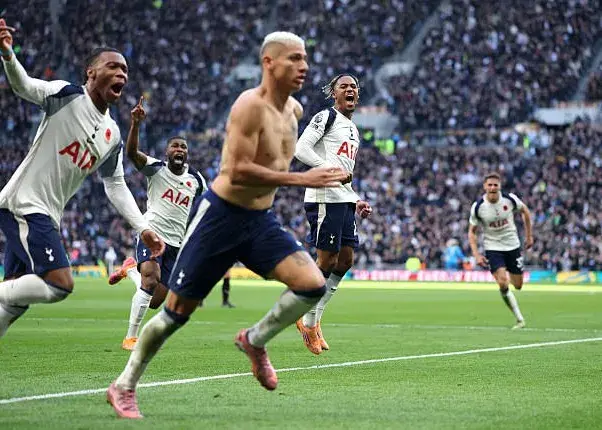 دژاووی تلخ: پیراهن در بیاوری، کنف میشوی!