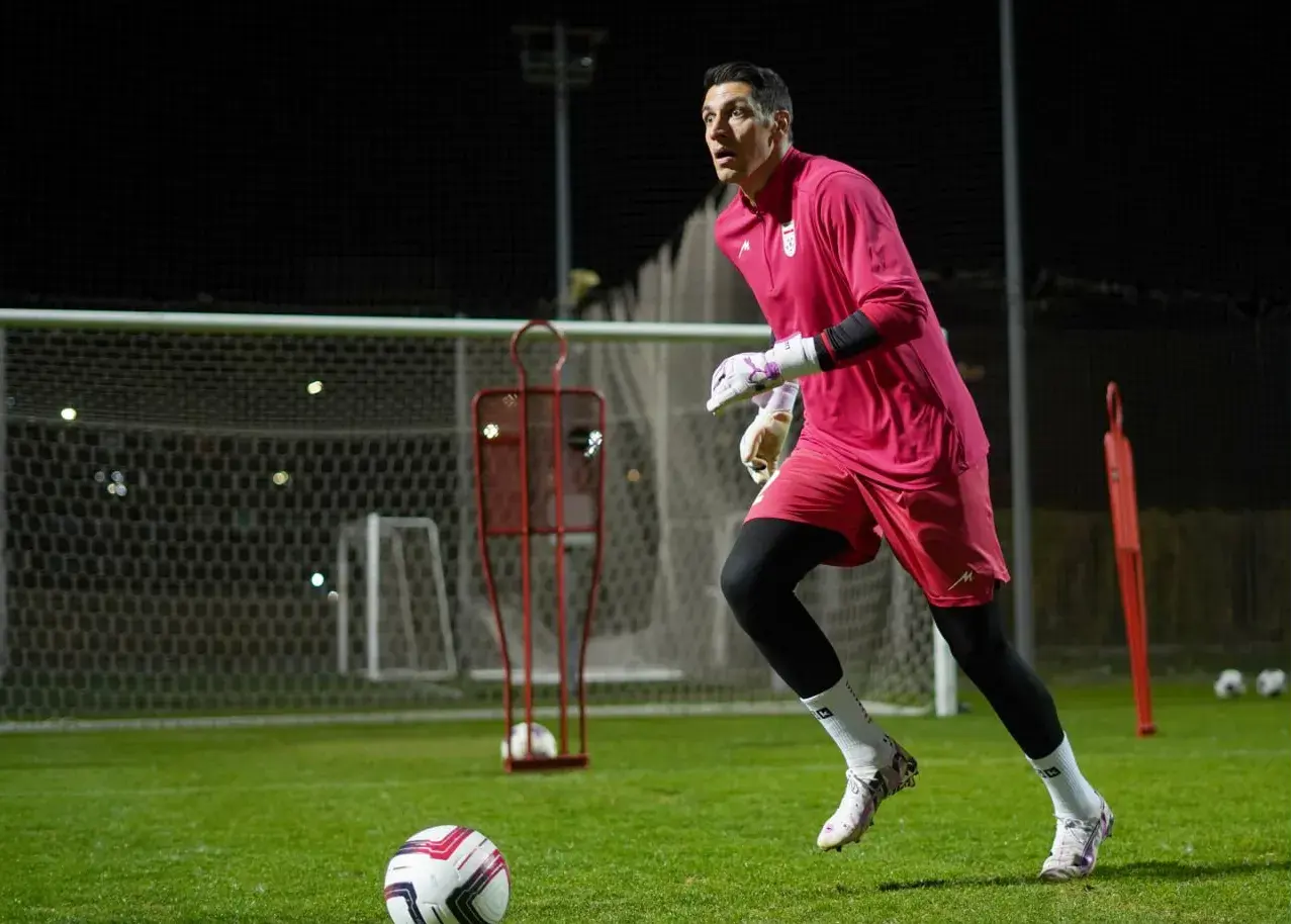 با حضور سه گلر در تیمهای ملی و المپیک:/ سپاهان بدون دروازه‌بان ماند!