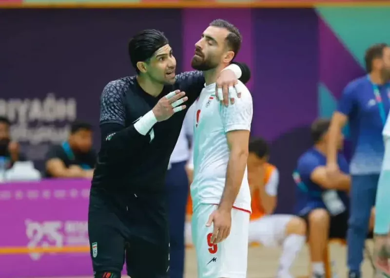 میز گرد گلر و مهاجم تیم ملی فوتسال برای گلزنی