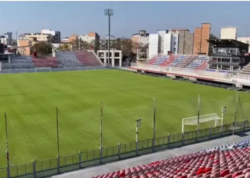 ورزشگاه جذاب شمال آماده لیگ برتر است!(عکس)