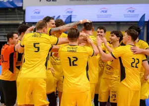 شاهکار تیم سابق اسماعیلنژاد: قهرمان زانو زد