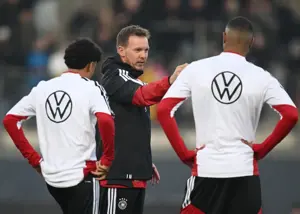 هشدار به گلر بارسا: بازی نکنی، در جام جهانی نیستی!