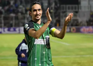 بهترین گلزن غول‌کش لیگ از دفاع! (عکس)