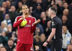 تماس مهم لیورپول با اتحادیه داوران لیگ برتر