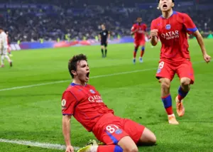 پیروزی در 90+4: پاریس هفت جان دارد!