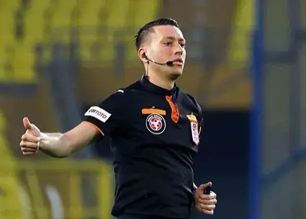 27 فوتبالیست هم متهم شدند/ ابعاد جدید رسوایی در ترکیه: هفت داور در زندان!