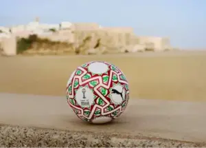 توپ جام ملتها با نقشهای اسلیمی (عکس)