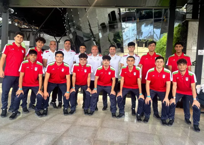 پرواز تیم‌های ملی فوتسال دانش آموزی در برزیل نشست