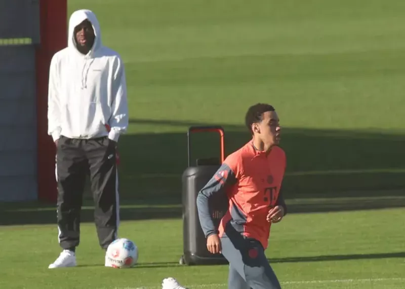 رقص دیویس در جلسه ریکاوری موسیالا!