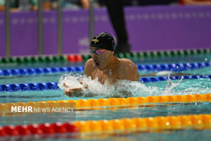شناگر ایران به نیمه‌نهایی ماده ۵۰ متر قورباغه راه یافت