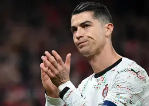 رونالدو: یک یا دو سال دیگر خداحافظی می‌کنم