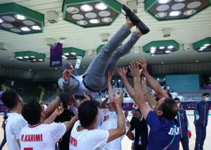 شمسایی پس از قهرمانی روی هوا رویت شد