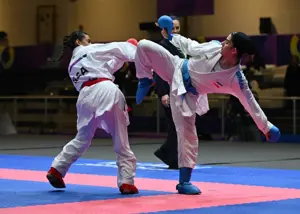 آتوسا در جستجوی سومین طلای دختران کاراته   