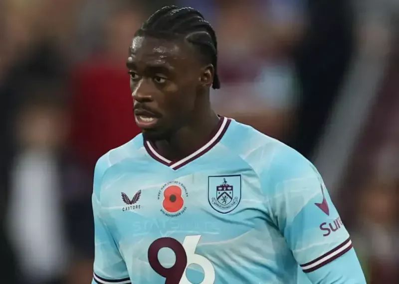 شکایت مدافع سابق از یونایتد: شما مصدومم کردید!