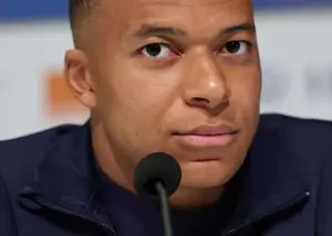 ستارههای فرانسه از رفتار خاص با امباپه خستهاند