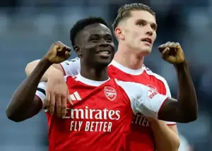 واکنش ساکا به شانس قهرمانی آرسنال: هیجانزده نیستم