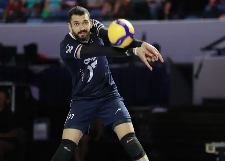 فردا قهرمانی را به روح صابر تقدیم میکنیم