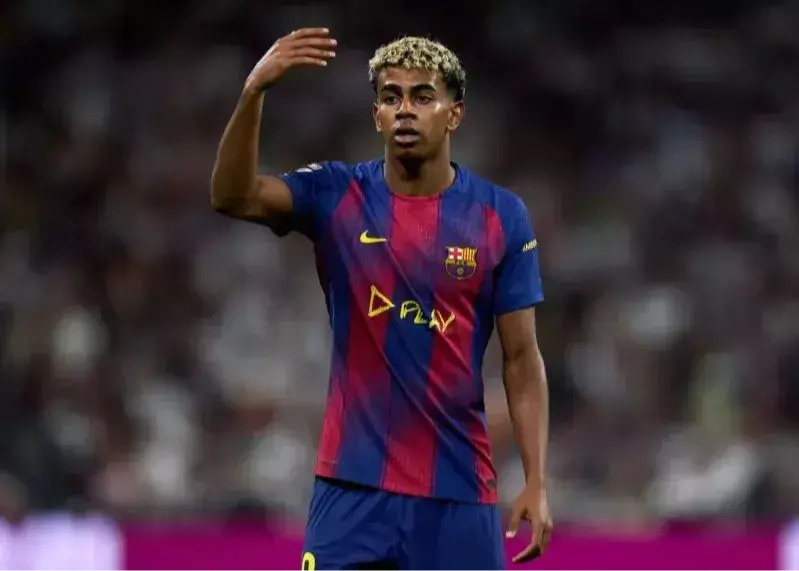 دیدگاه حاکم بر تیم ملی اسپانیا: بارسا خیانت کرد!