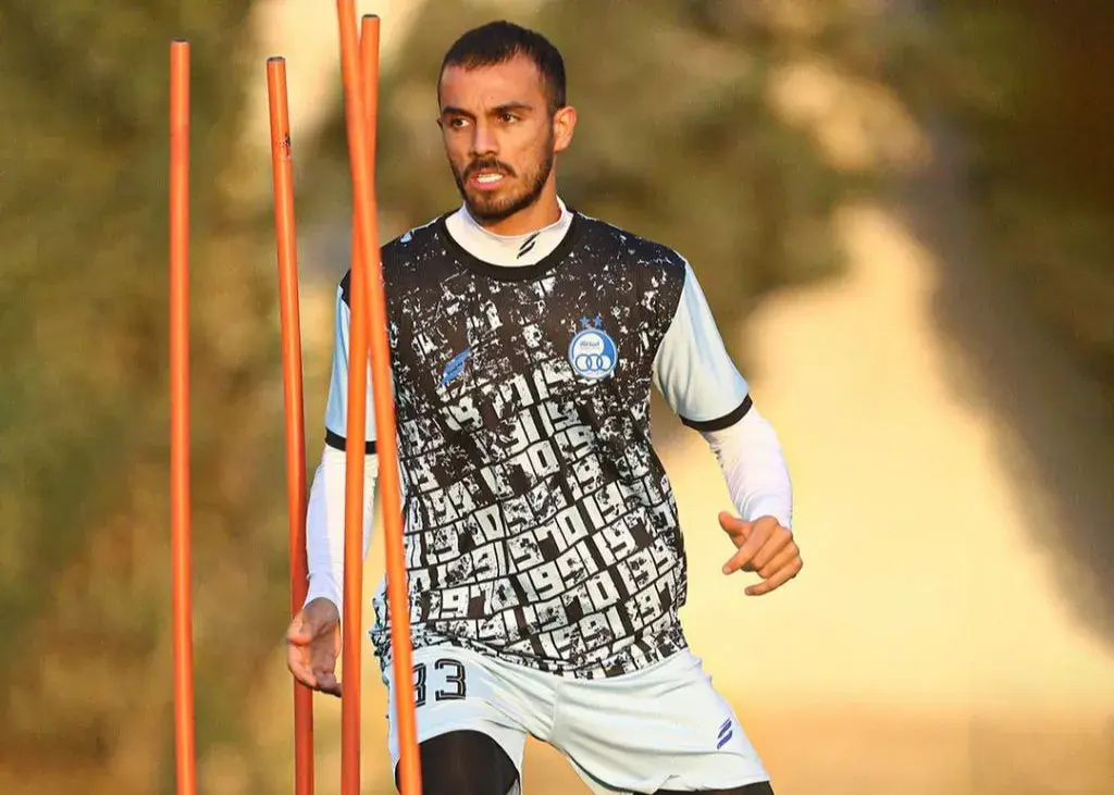 جلالی آماده بازگشت می‌شود/ مدافع استقلال به جای امارات در کمپ حجازی!