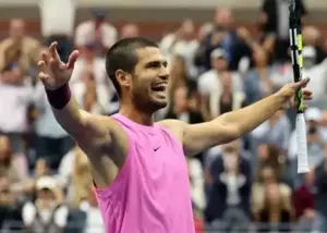 آلکاراس: حتی نزدیک سطح جوکوویچ هم نیستم