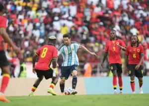 آنگولا 0-2 آرژانتین: مسی همچنان همه‌کاره آلبی‌سلسته