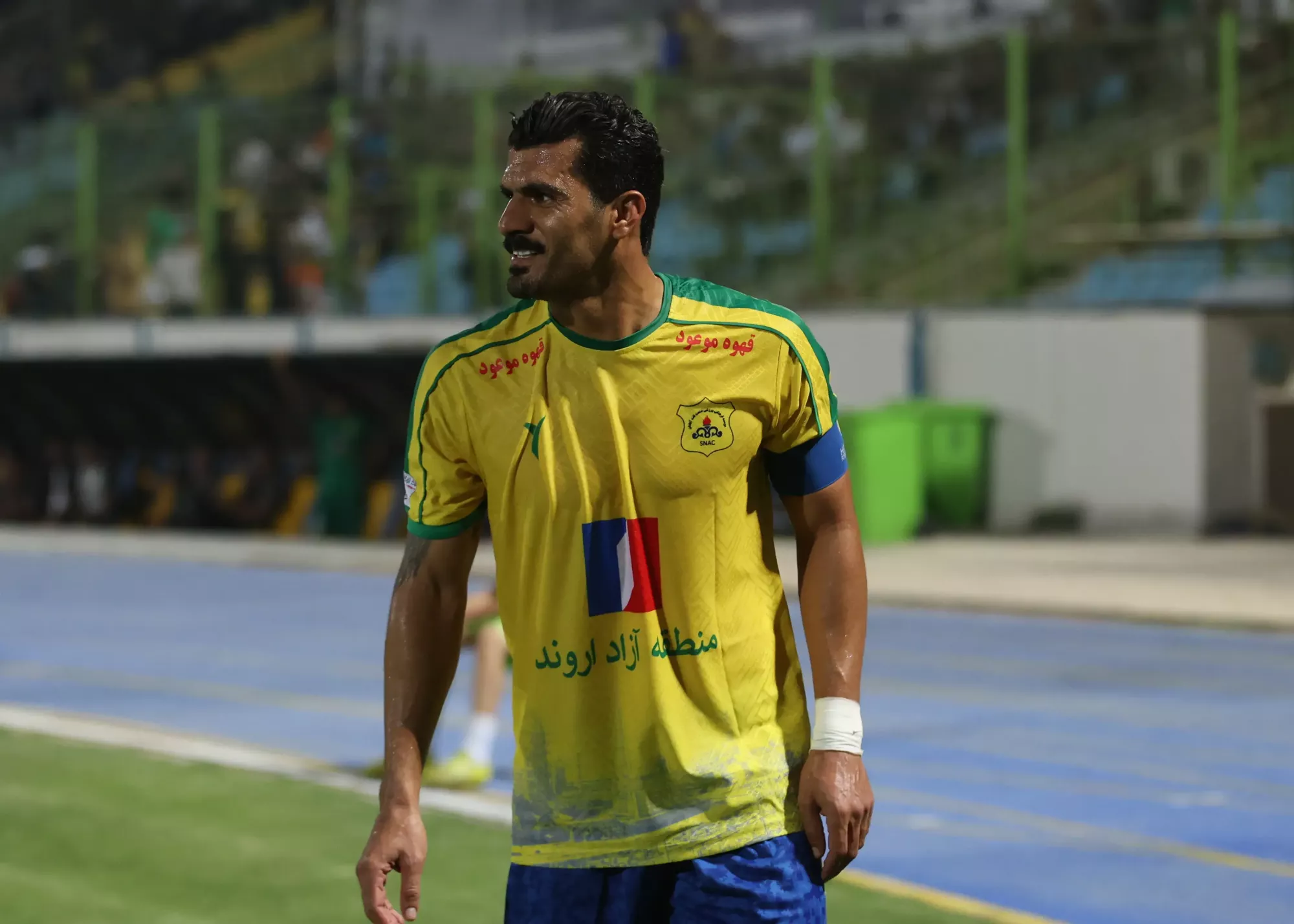 نفت آبادان 1- فرد البرز صفر/ لیگ یک: جشن آبادانی‌ها در حضور زنان