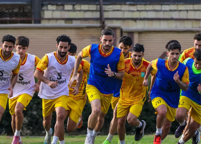 رحمتی با چهره جدید بعد از فیفادی (عکس)