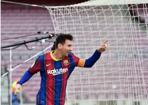 مجسمه مسی در بارسا؟ یک روز انجام میشود