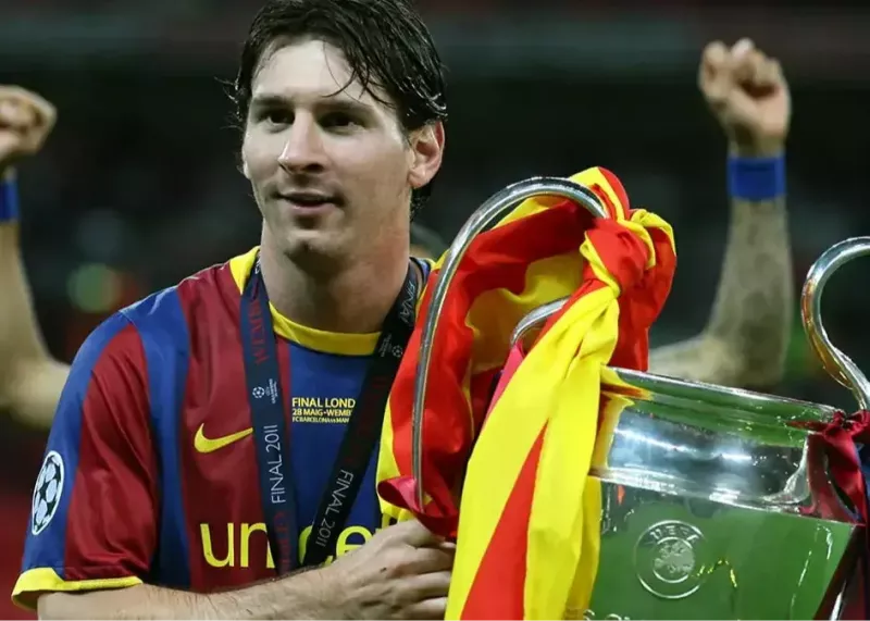 مارادونا معجزه کرد ولی مسی بهترین تاریخ است