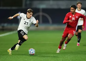 معجزه تازه ژرمنها: اولین بازی، اولین گل