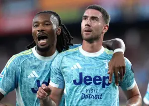 چرخش ۱۸۰ درجهای ستاره یووه علیه بارسلونا