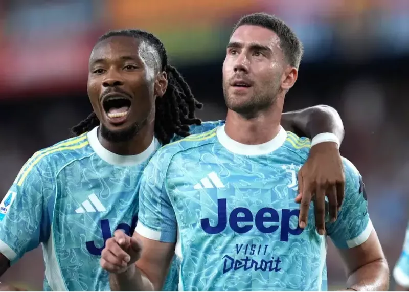 چرخش ۱۸۰ درجهای ستاره یووه علیه بارسلونا