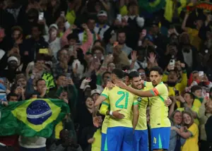 شوک به آرسنال: مصدومیت گابریل در ورزشگاه آشنا